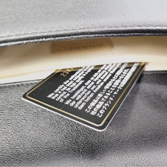 Chanel Caviar Label Click Flap Bag - Picture 10 of 10